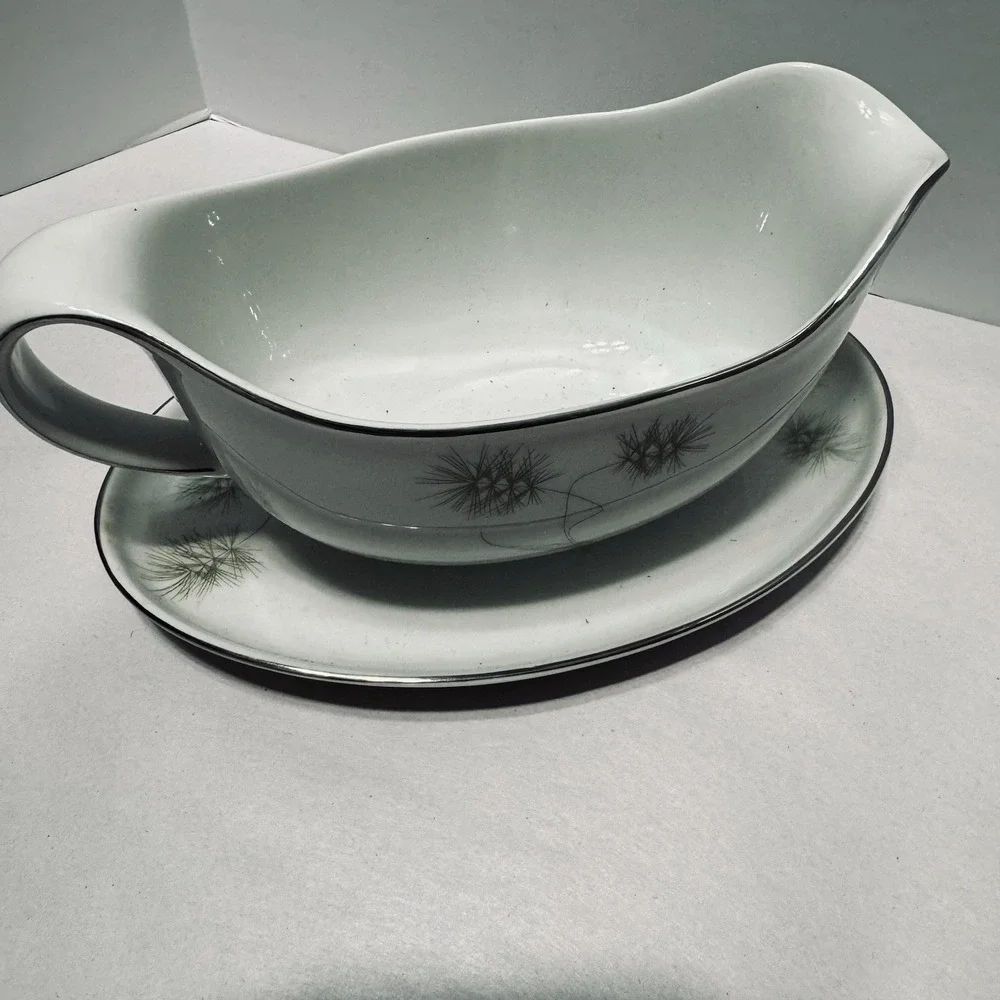 Vita Craft Greenbriar Gravy Boat Attached Underplate Bavaria Germany MCM Vintage